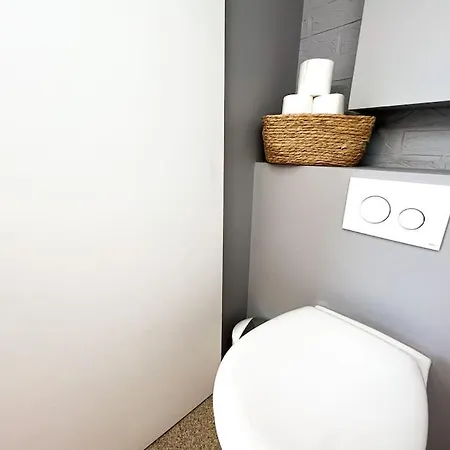 Clementine Apartment *