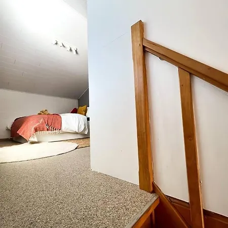 アパート Clementine ティユー